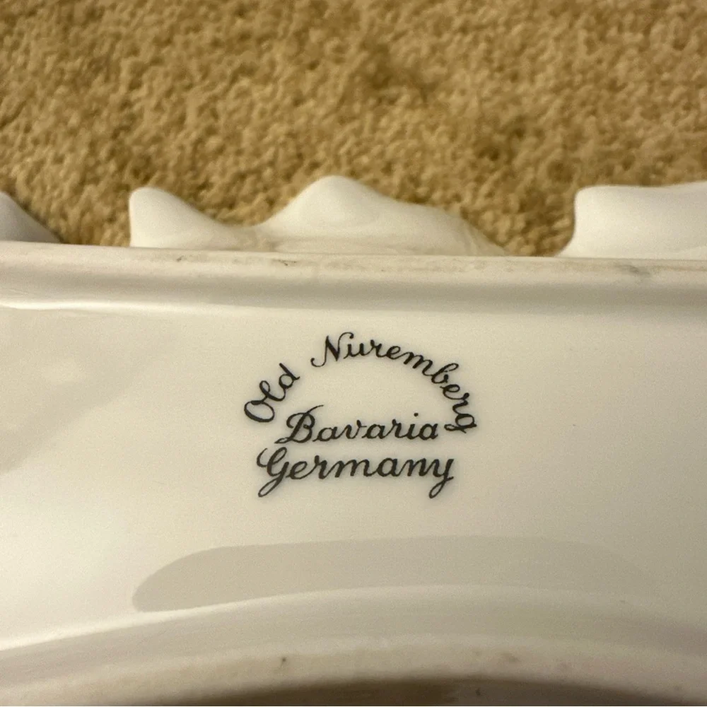 Old Nuremberg Bavaria Germany Porcelain Leaf Candy Dish Floral Plate